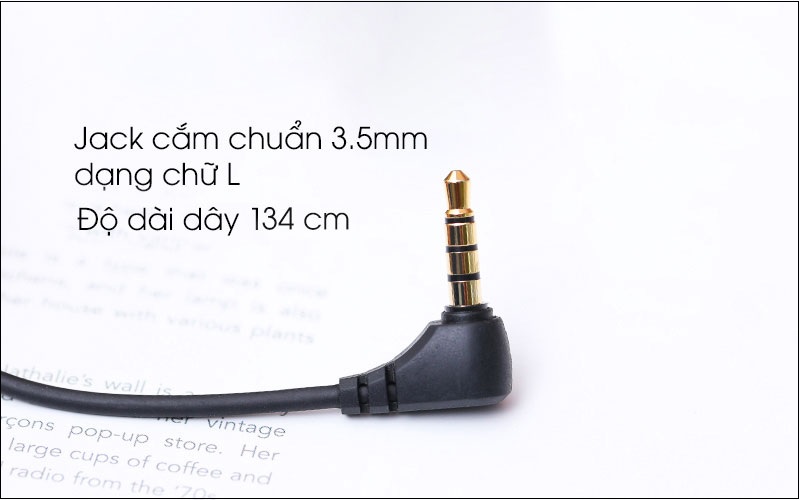 Dây tai nghe dài 134 cm, có jack cắm 3.5mm